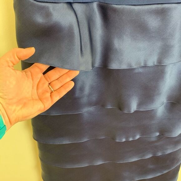 Roland Nivelais Blue Silk Ball Gown 12. 100% Silk. - Picture 3 of 8